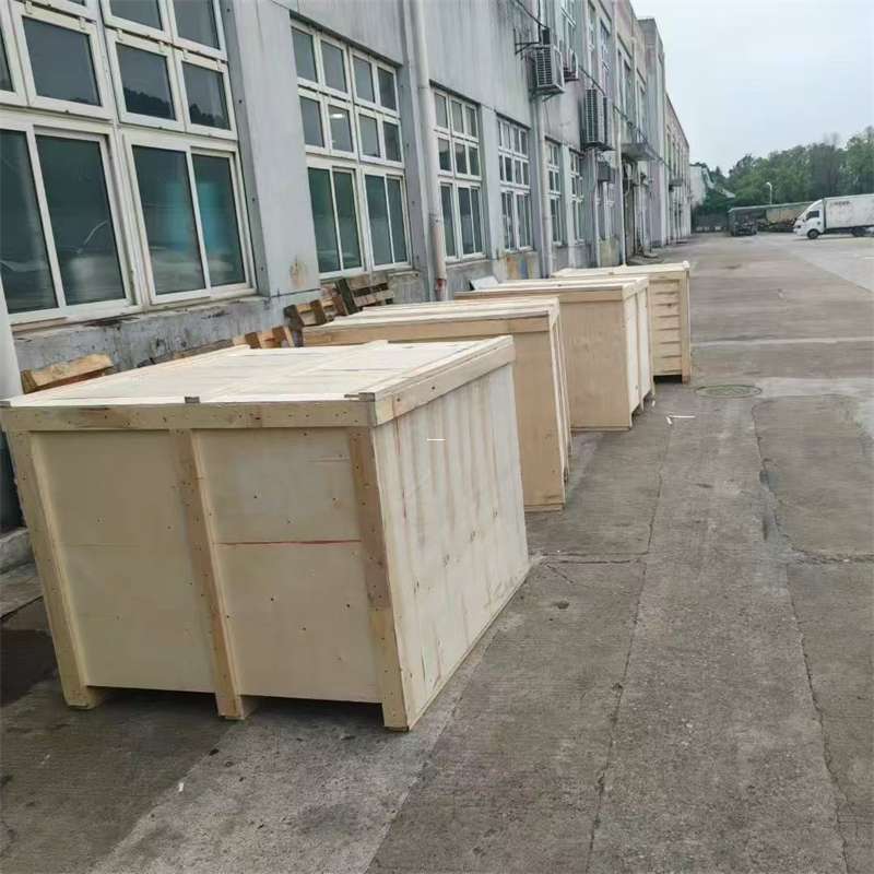 秭归县尼勒克县：物流专线的高效货运之旅